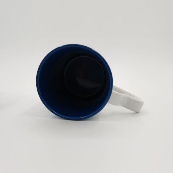 11oz Two-Tone Color Mug with Heart Handle - Image 4