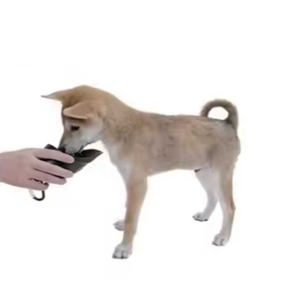 20oz Pet Travel Bottle - Image 3